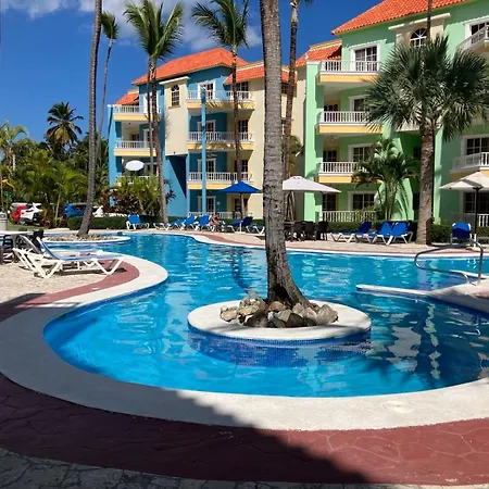 Palm Suites E-6-Two-Level Apartment With A View Of The Pool